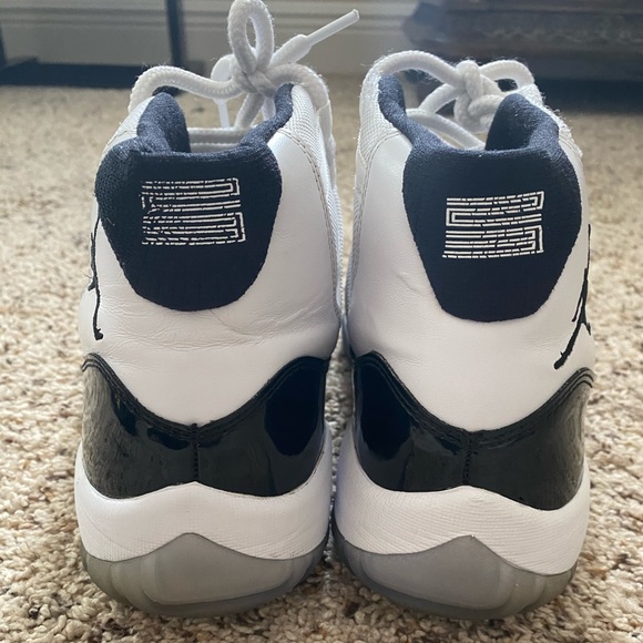 Air Jordan Concord 2011 size 12 - Picture 2 of 7